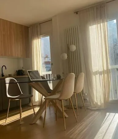 T2 Moderne Au Coeur De * Parigi